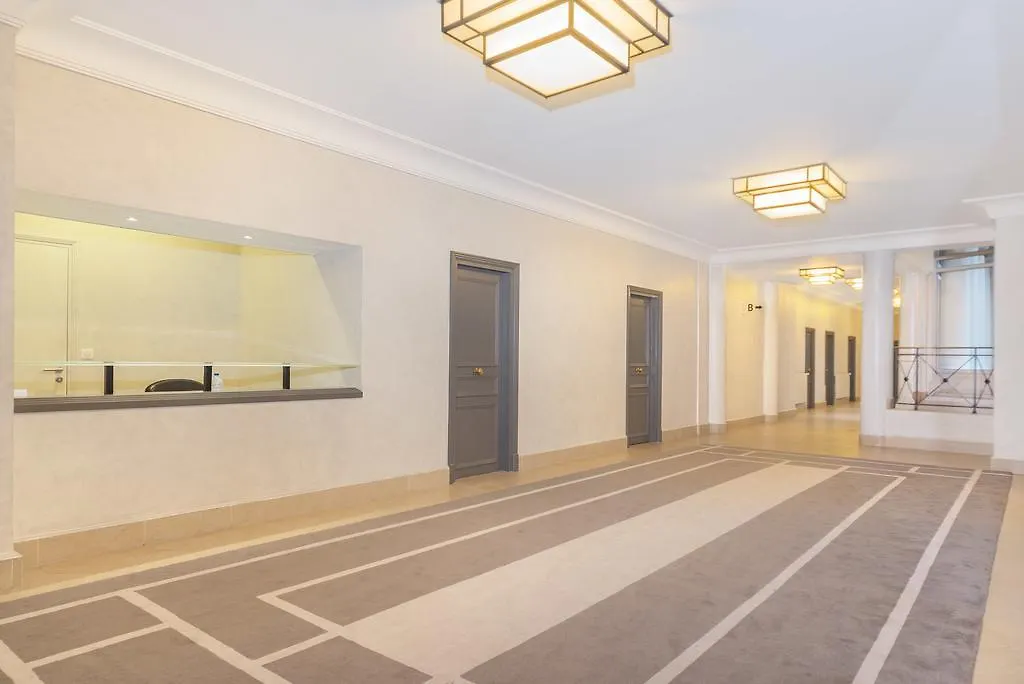 Centre Vendome 1 Apartment