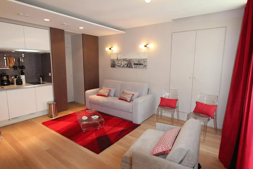 Apartment Centre Vendome 1